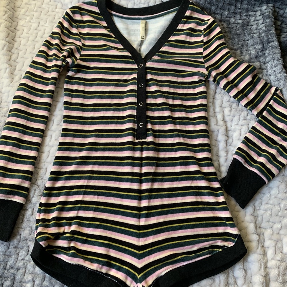 Sleep romper